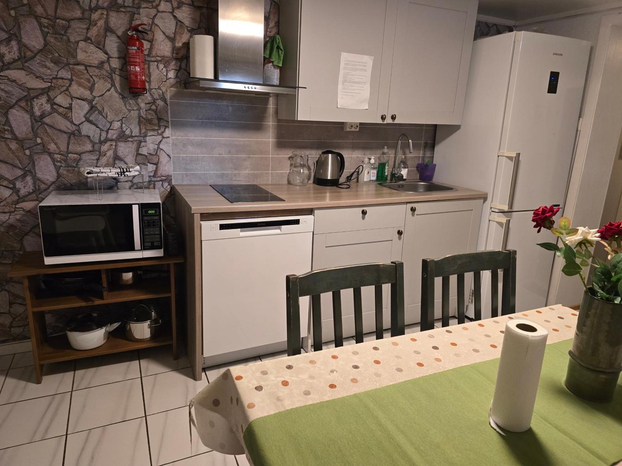 Feelhome 2 Bedrooms Apartment Vidarsveg Tromsø Exterior foto